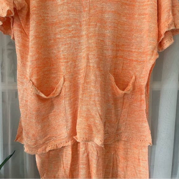 Free People Linen Blend Highlighter Orange High Low Step Hem Knit Top Sz S - Picture 6 of 14